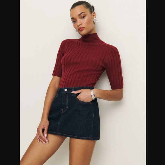 Reformation Dresses & Skirts - NWT Reformation Hazel Low Rise Denim Mini Skirt in Ondine - Size 27